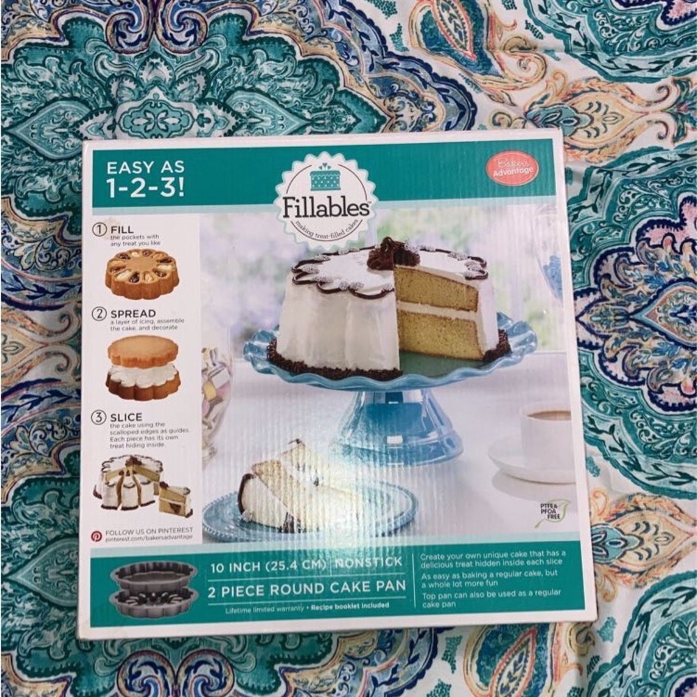 Fillable cake pan